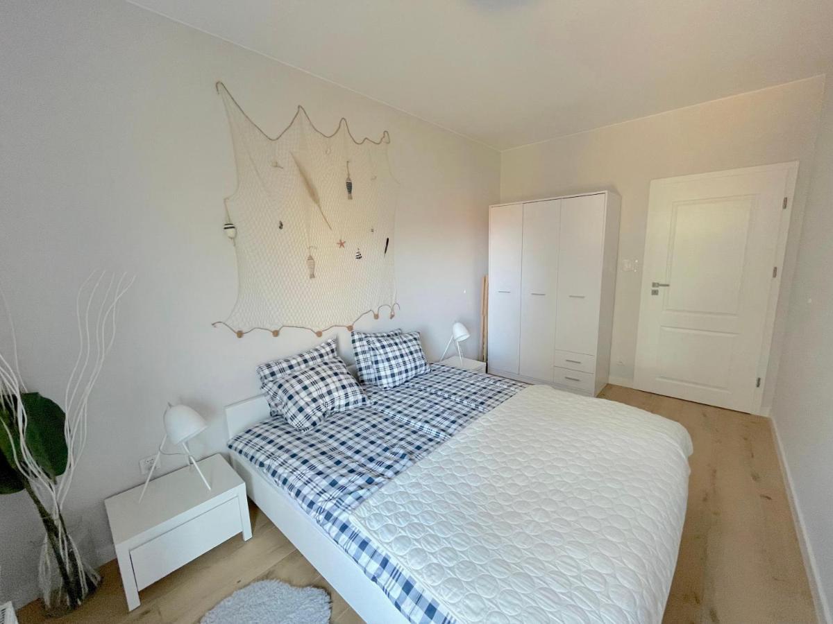 Apartament Morski Keja II Kolobrzeg Podczele Exterior foto